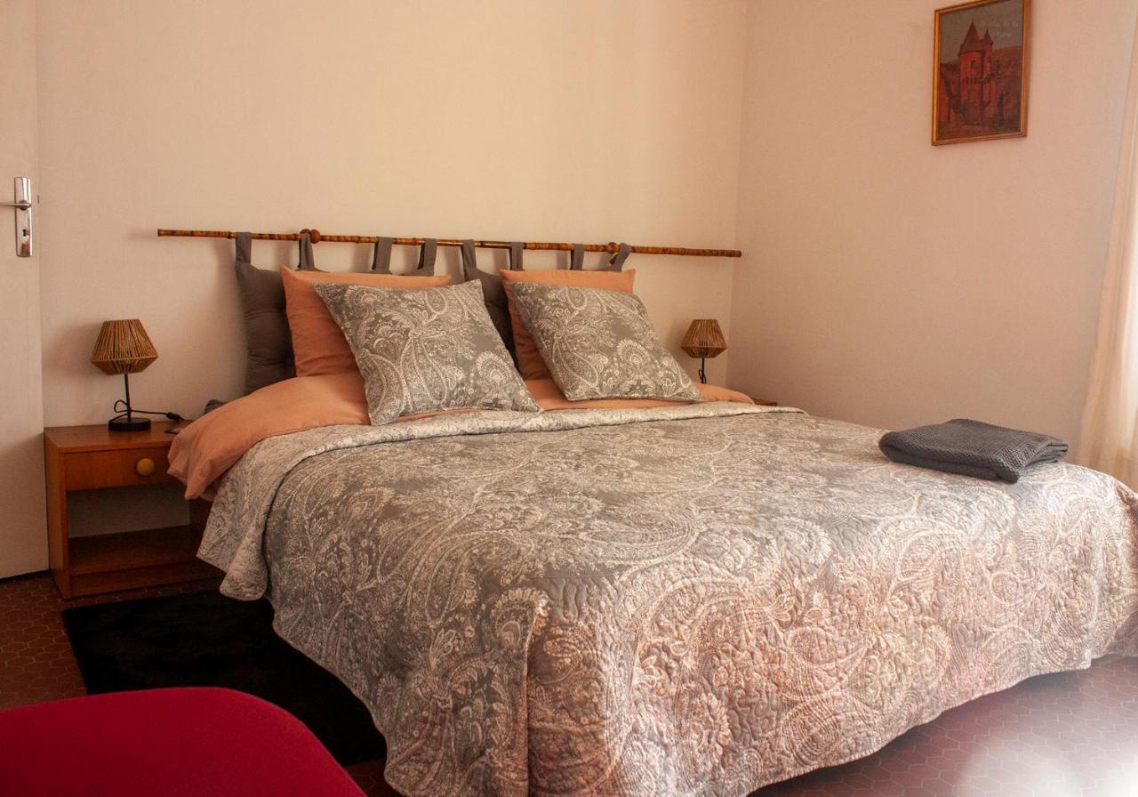Bed and Breakfast Vue sur la Vezere Treignac Exterior foto